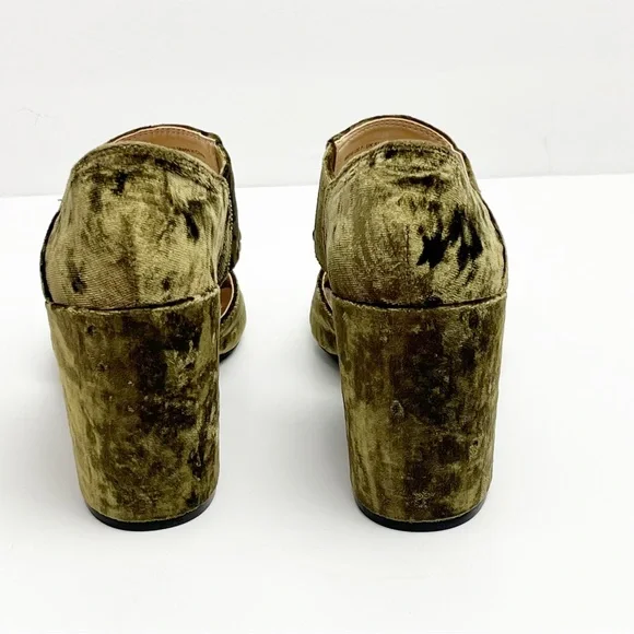 CABI Interlock Moss Green Velvet Open Toes Chunky Block Heels #6016, Size 7 - Picture 7 of 10